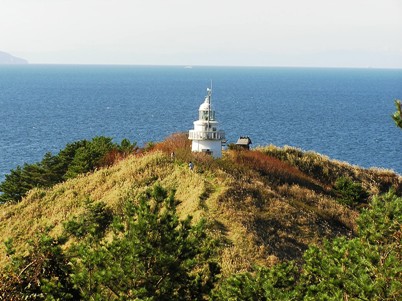 夏泊半島　大島の灯台