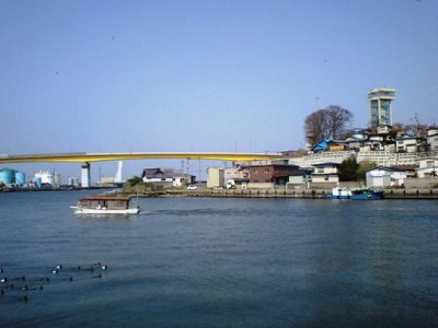 八戸市の観光遊覧船　屋形船