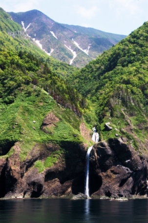 カシュニの滝