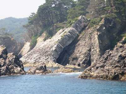 浄土ヶ浜の奇岩