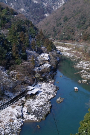 冬の保津川