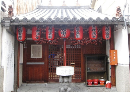 奈良町の庚申堂