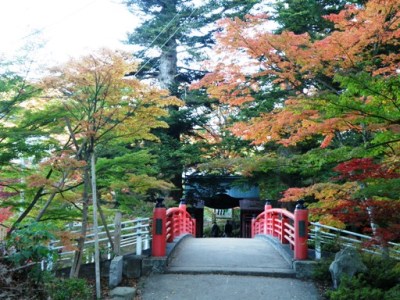 中野神社の不動橋