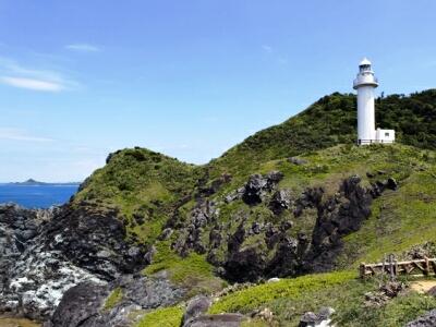 観音崎灯台と西表島