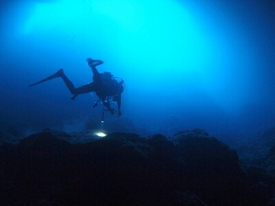 下地島の海底トンネル