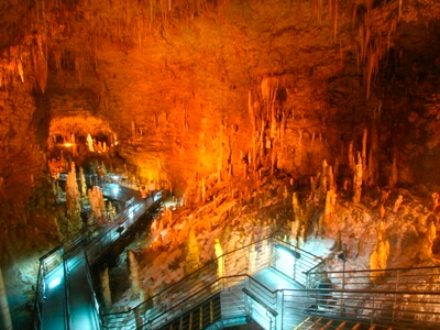 玉泉洞　内部の光景