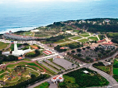 上空から見た沖縄平和祈念公園