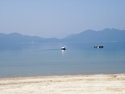 田沢湖のペダルボート