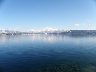 田沢湖　冬の光景