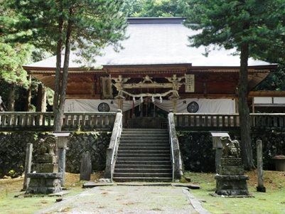 早池峰神社の拝殿